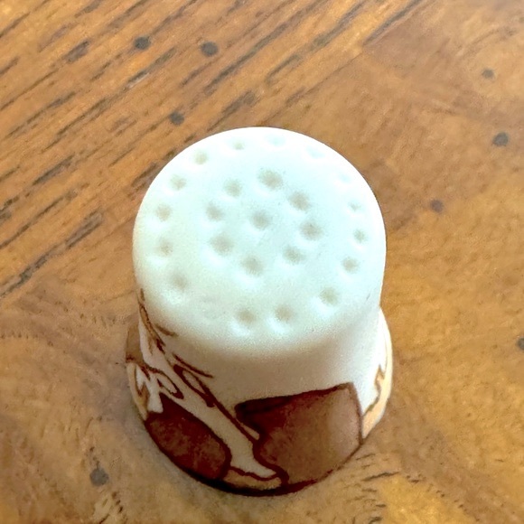 “The Three Wisemen” Thimble - Signed by C. Stines - Picture 5 of 7